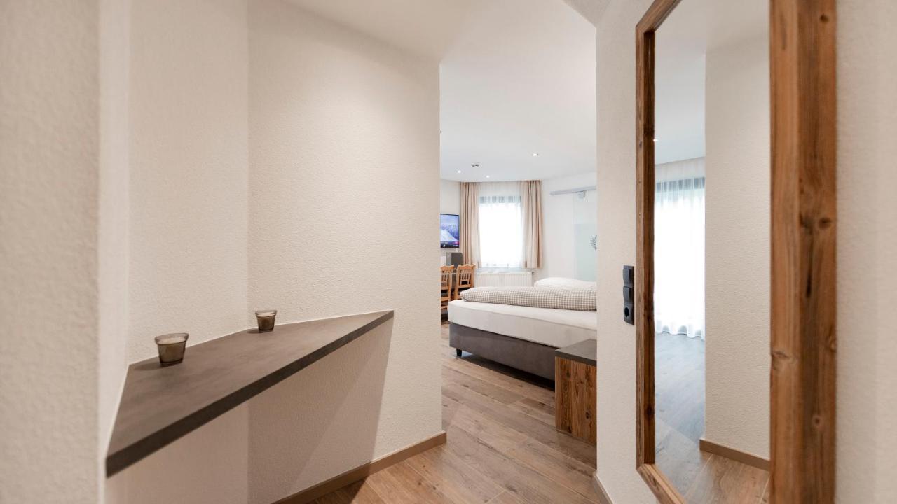 Hotel Tanzer イシュグル エクステリア 写真