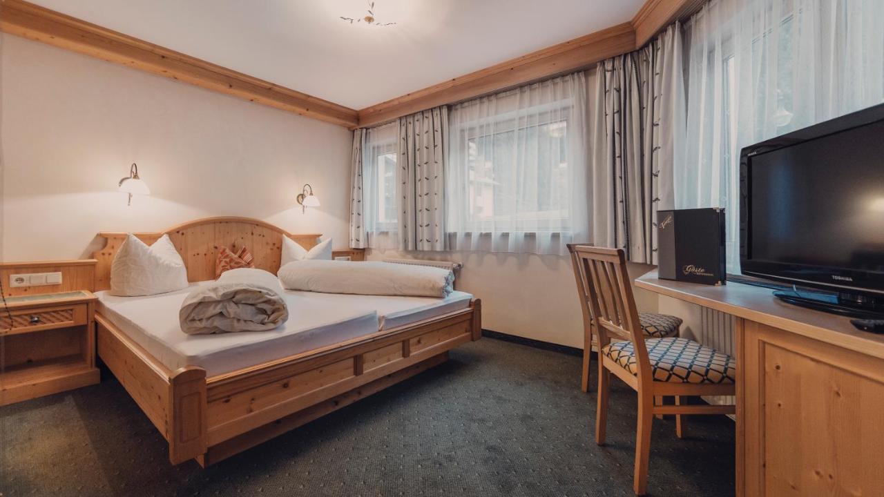 Hotel Tanzer イシュグル エクステリア 写真